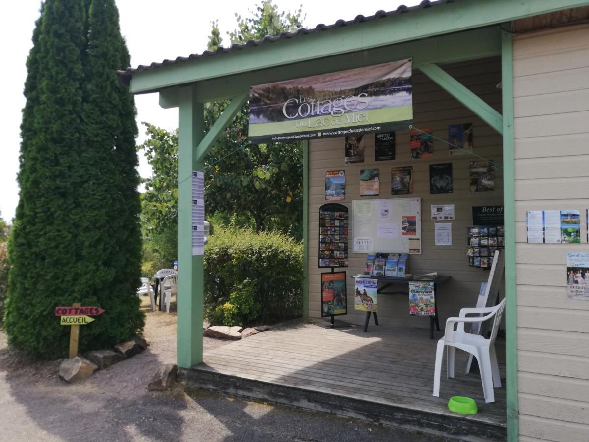 Cottages Du Lac De Miel Beynat Екстер'єр фото
