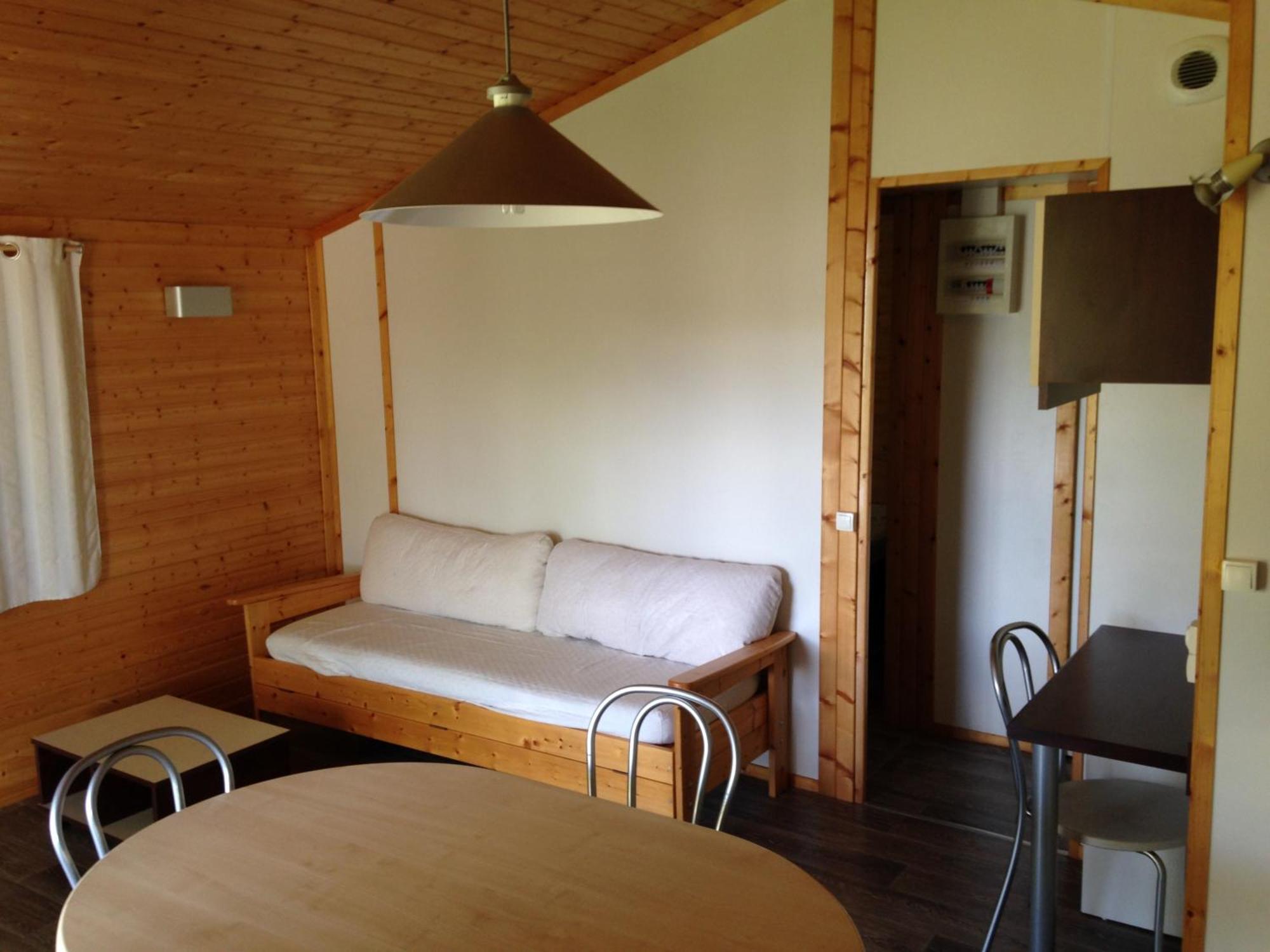 Cottages Du Lac De Miel Beynat Номер фото
